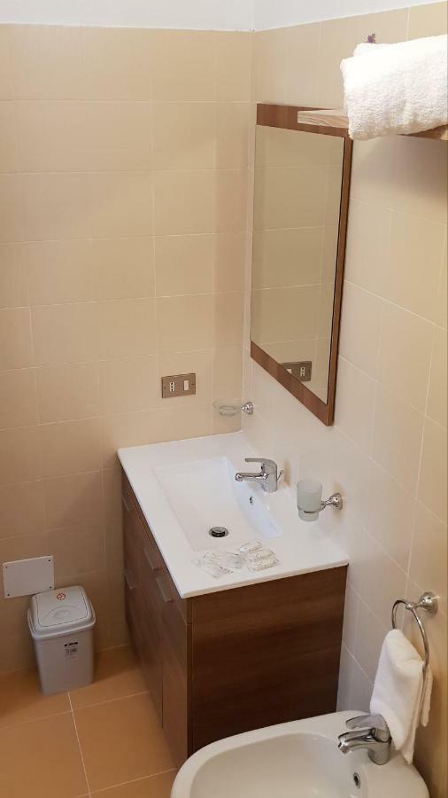 בגרייה Sea Room Aspra B&B מראה חיצוני תמונה